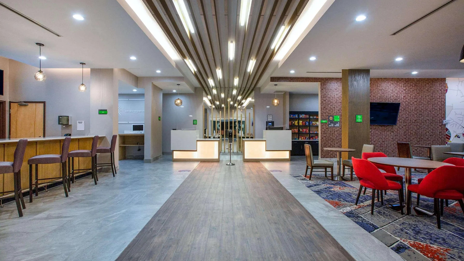 La Quinta Inn & Suites By Wyndham Manassas Va-Dulles Airport Manassas Park Hotel